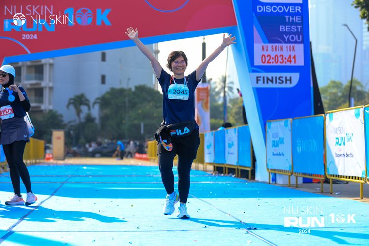 Race photo from Nu Skin Run 10K
