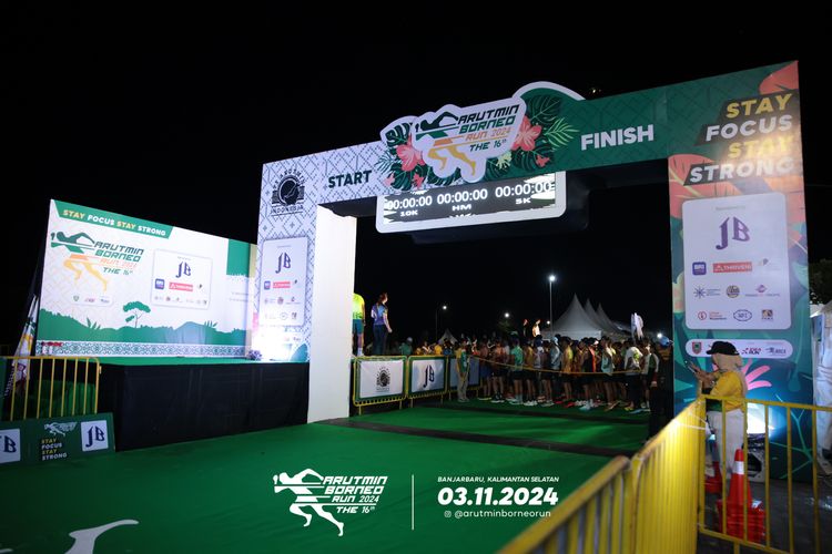 Race photo from Arutmin Borneo Run 2024