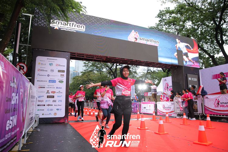 Race photo from Smartfren Run 2024