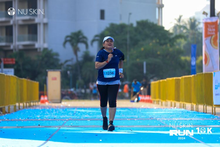 Race photo from Nu Skin Run 10K