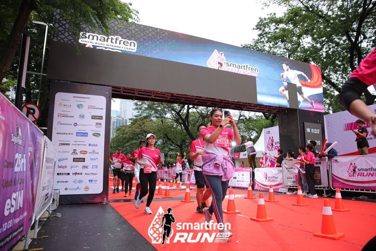 Race photo from Smartfren Run 2024