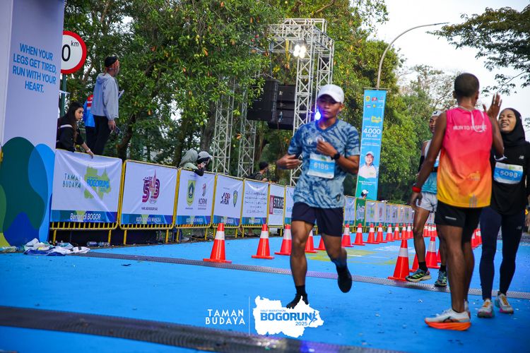 Race photo from Taman Budaya x BOGORUN 2025