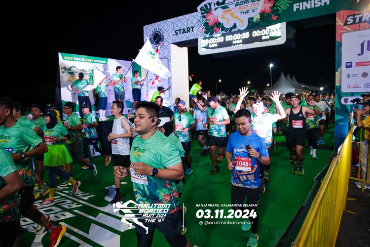 Race photo from Arutmin Borneo Run 2024