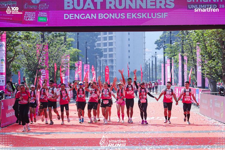 Race photo from Smartfren Run 2025 