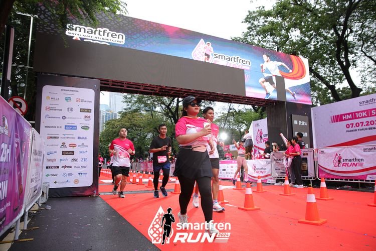 Race photo from Smartfren Run 2024