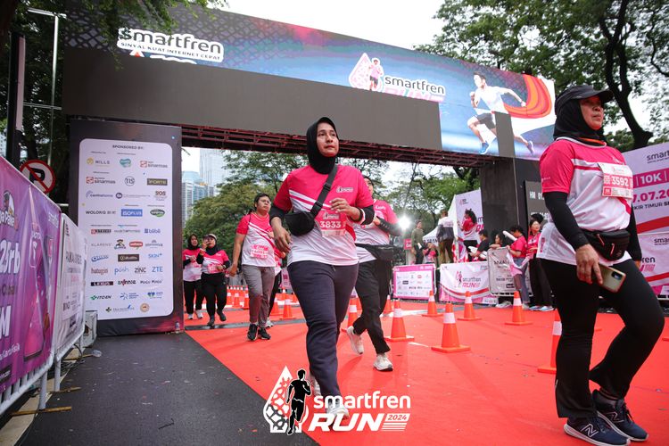 Race photo from Smartfren Run 2024