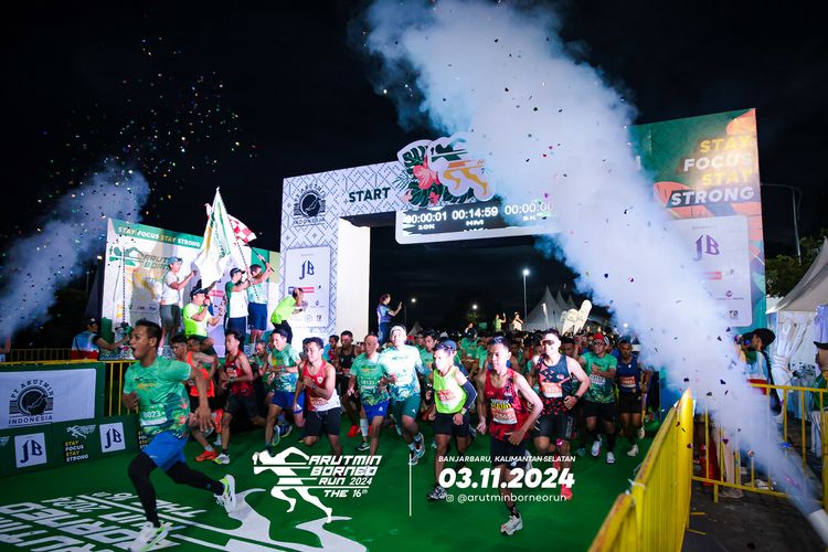 Race photo from Arutmin Borneo Run 2024