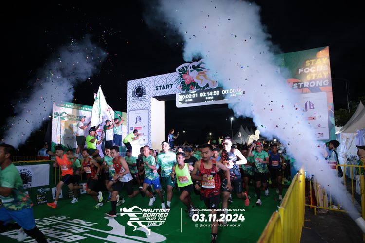 Race photo from Arutmin Borneo Run 2024