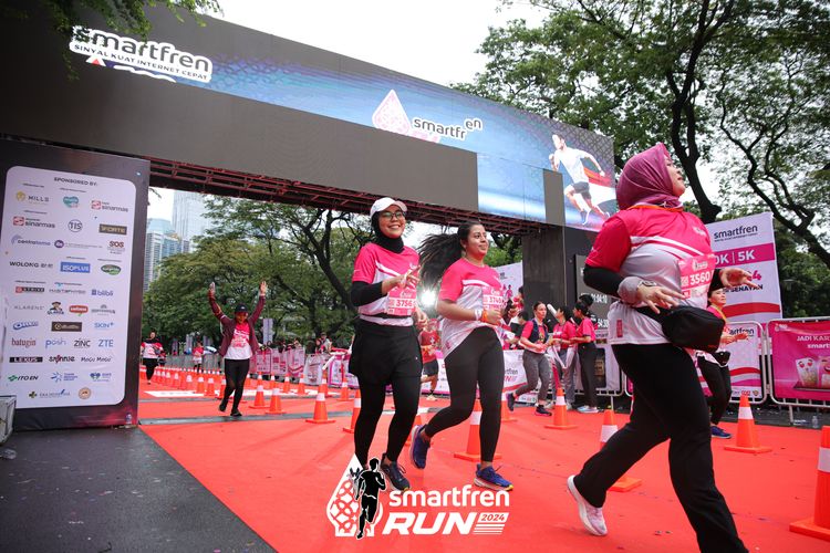 Race photo from Smartfren Run 2024