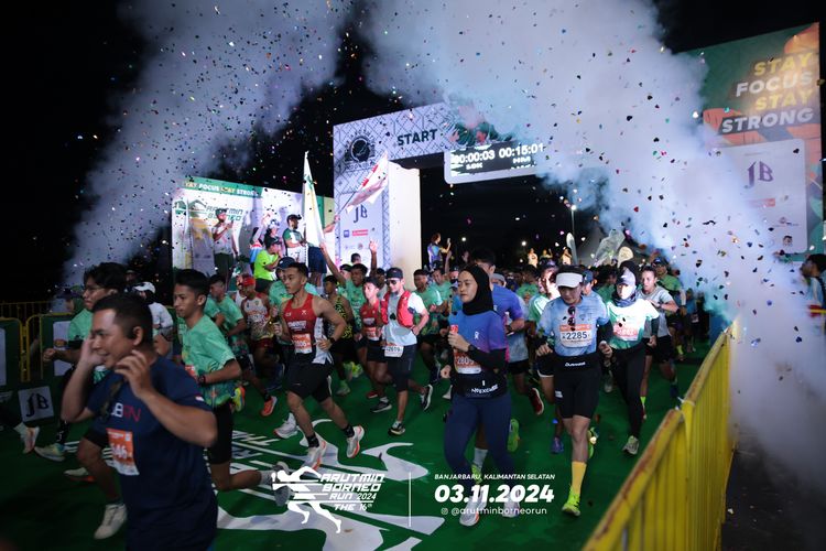 Race photo from Arutmin Borneo Run 2024