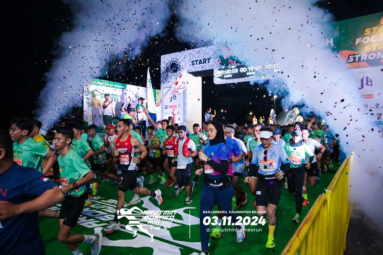Race photo from Arutmin Borneo Run 2024