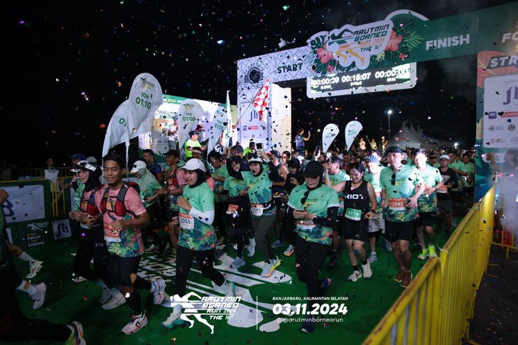 Race photo from Arutmin Borneo Run 2024