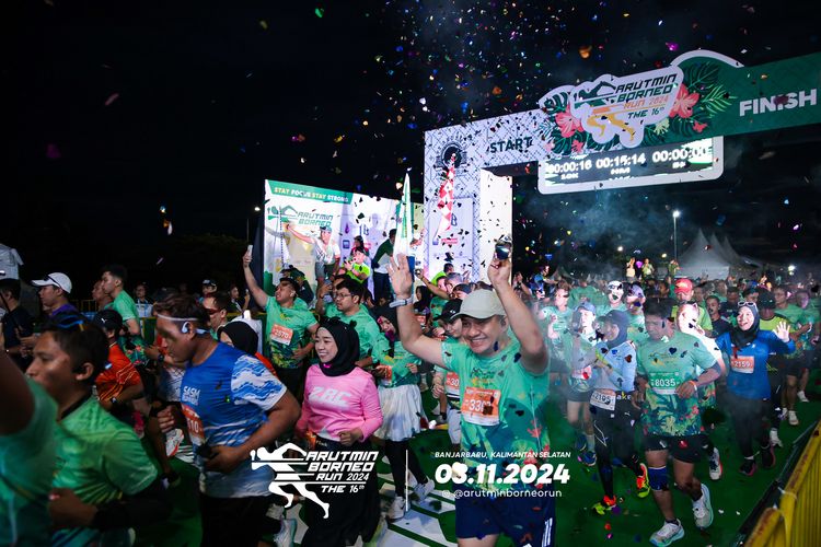 Race photo from Arutmin Borneo Run 2024