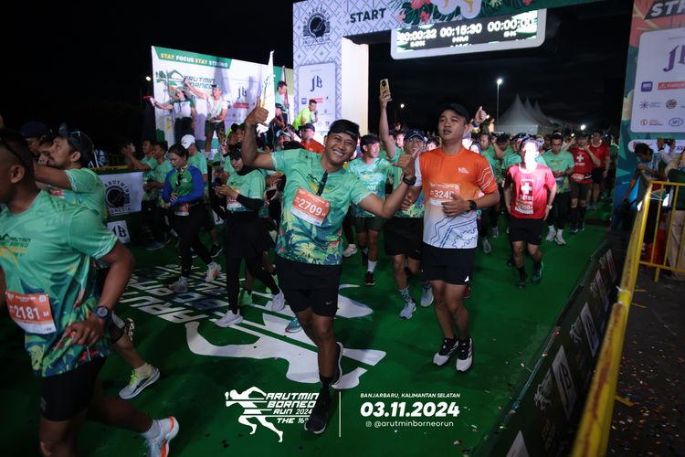 Race photo from Arutmin Borneo Run 2024