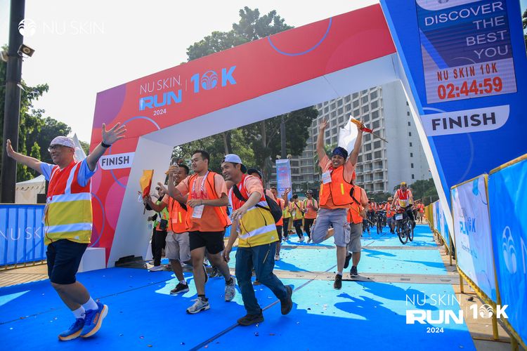 Race photo from Nu Skin Run 10K