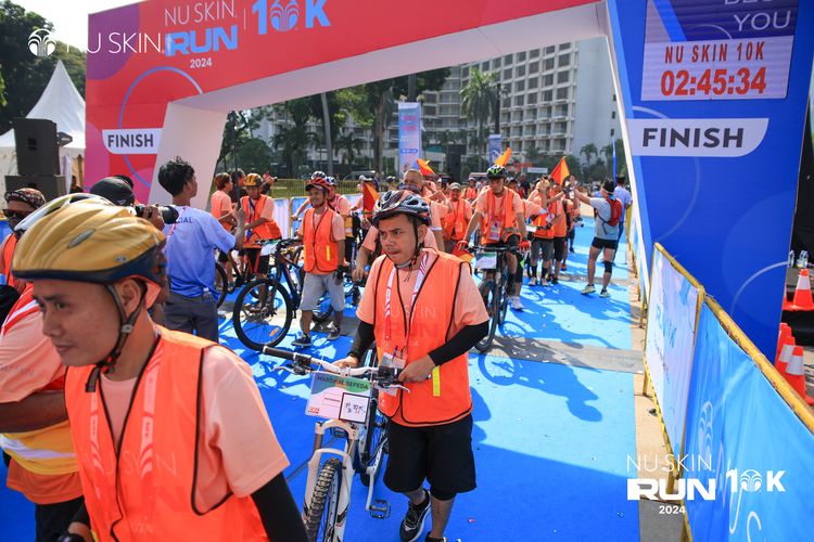 Race photo from Nu Skin Run 10K