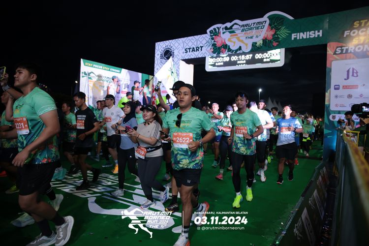 Race photo from Arutmin Borneo Run 2024