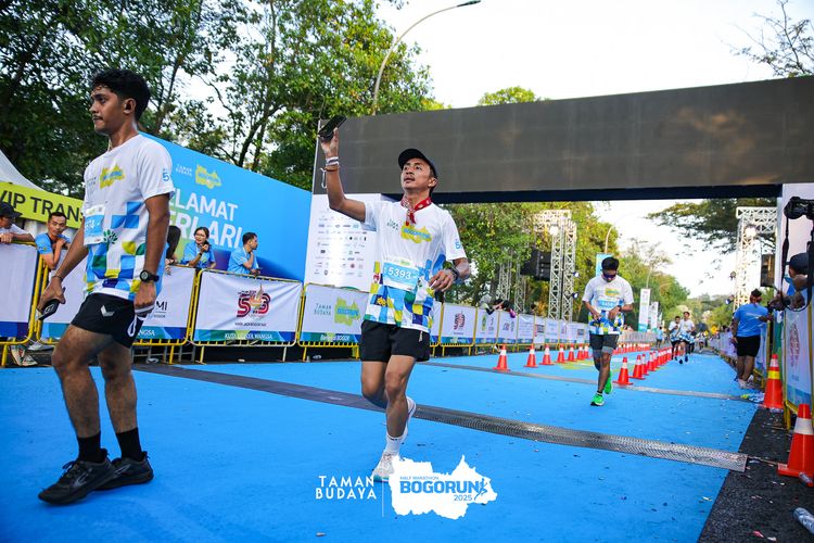 Race photo from Taman Budaya x BOGORUN 2025