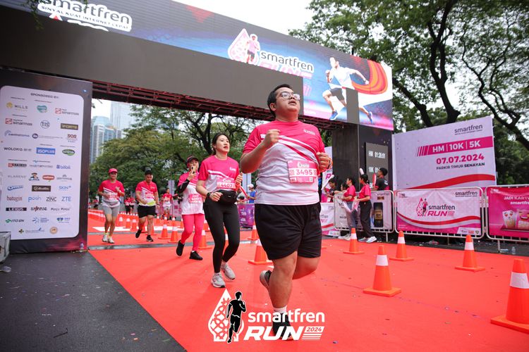 Race photo from Smartfren Run 2024