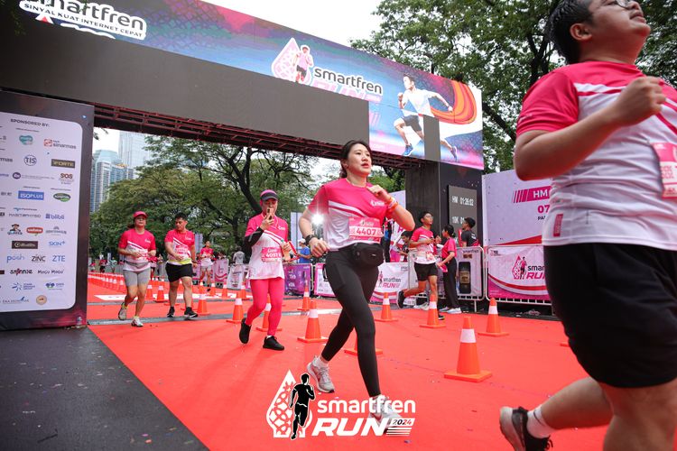 Race photo from Smartfren Run 2024