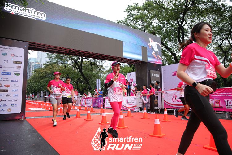 Race photo from Smartfren Run 2024