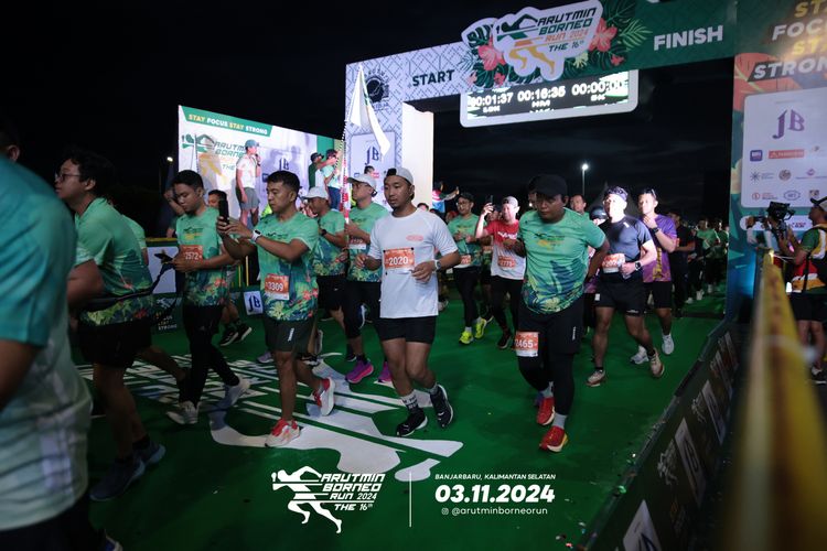 Race photo from Arutmin Borneo Run 2024