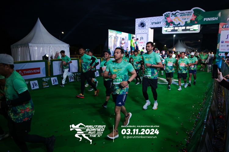 Race photo from Arutmin Borneo Run 2024