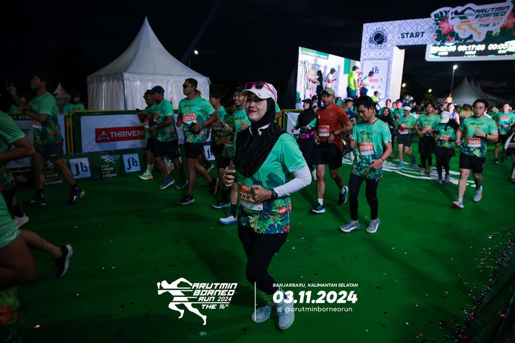 Race photo from Arutmin Borneo Run 2024