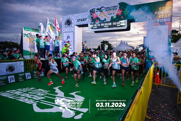 Race photo from Arutmin Borneo Run 2024