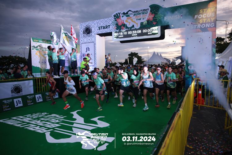 Race photo from Arutmin Borneo Run 2024