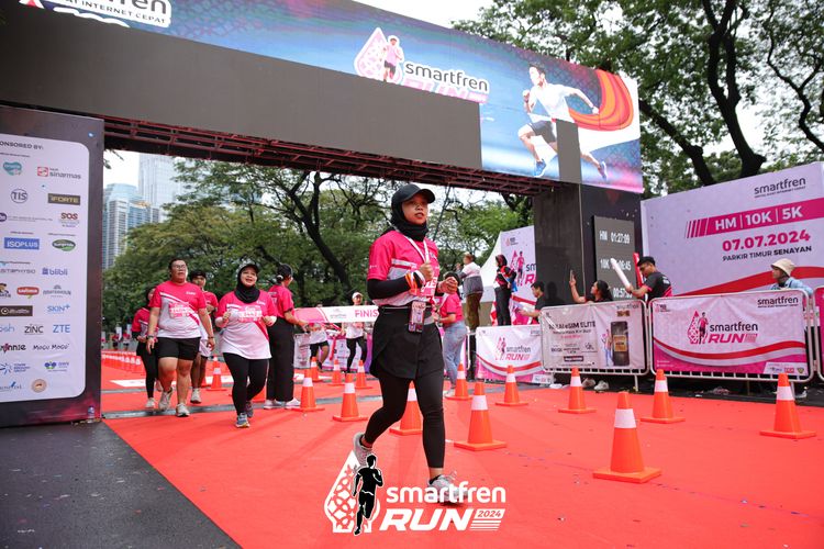 Race photo from Smartfren Run 2024