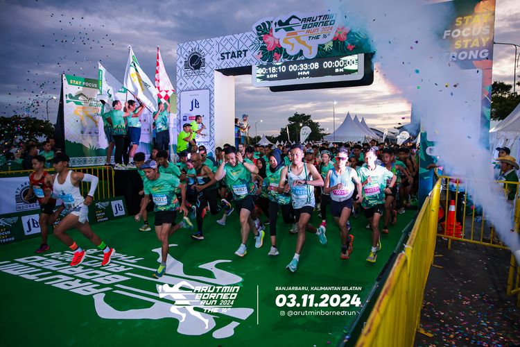 Race photo from Arutmin Borneo Run 2024