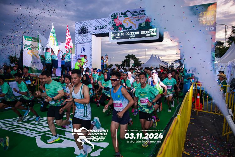 Race photo from Arutmin Borneo Run 2024