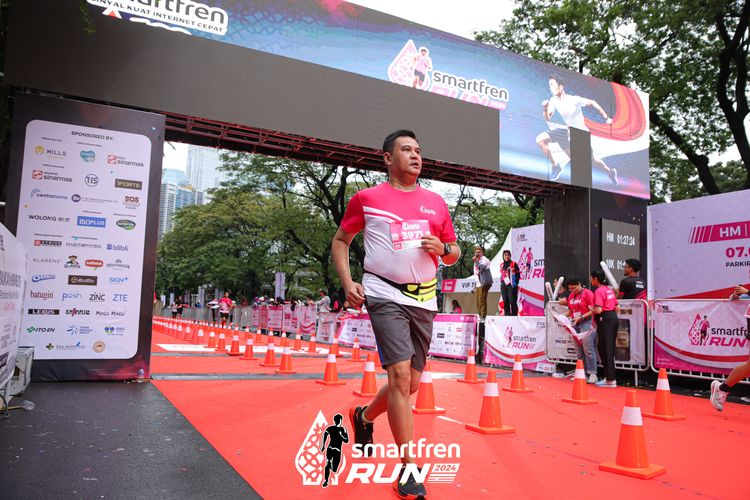 Race photo from Smartfren Run 2024