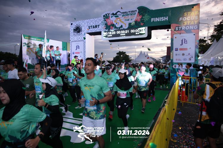 Race photo from Arutmin Borneo Run 2024