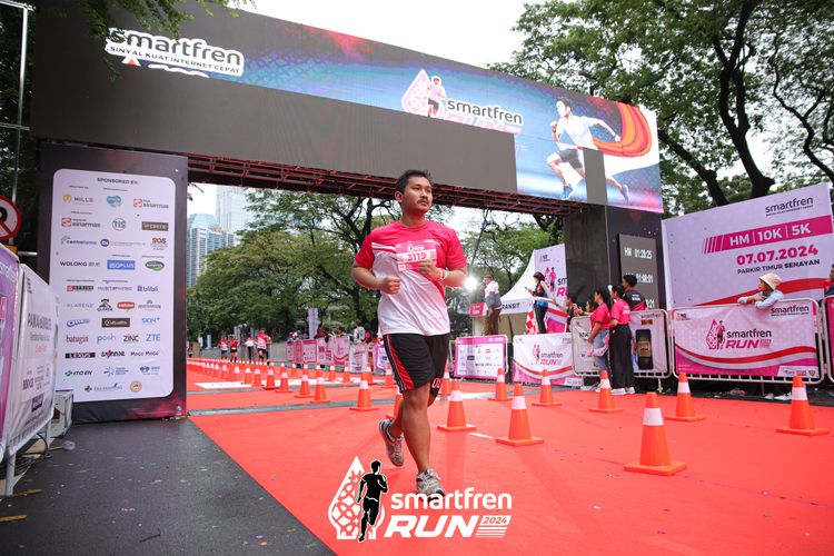 Race photo from Smartfren Run 2024