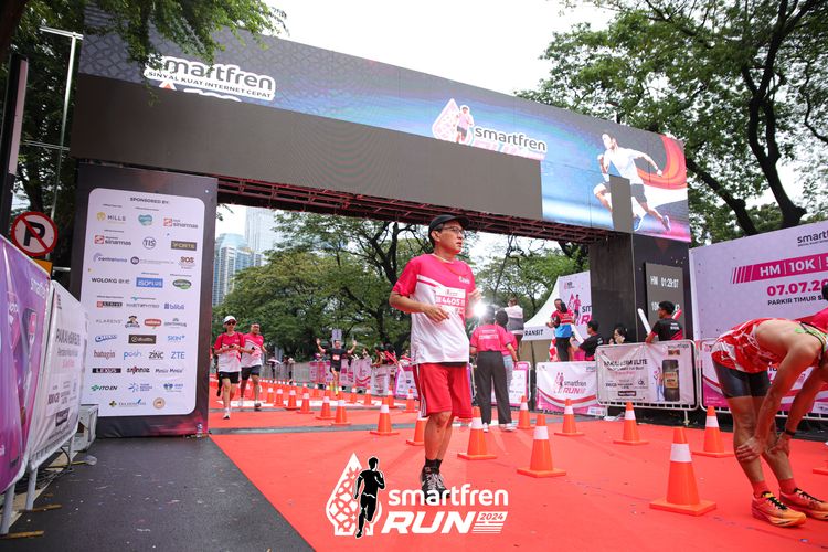 Race photo from Smartfren Run 2024