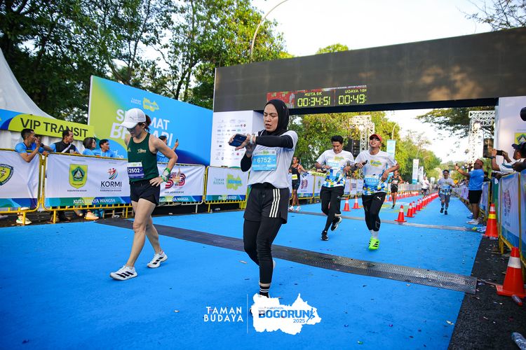 Race photo from Taman Budaya x BOGORUN 2025