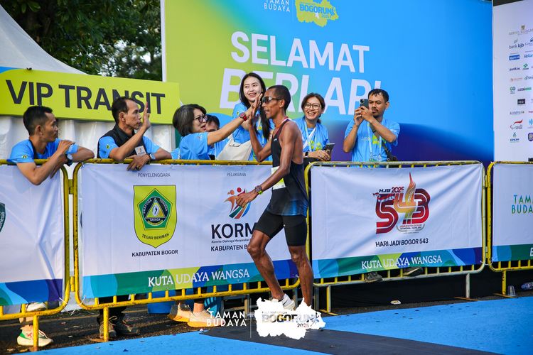 Race photo from Taman Budaya x BOGORUN 2025