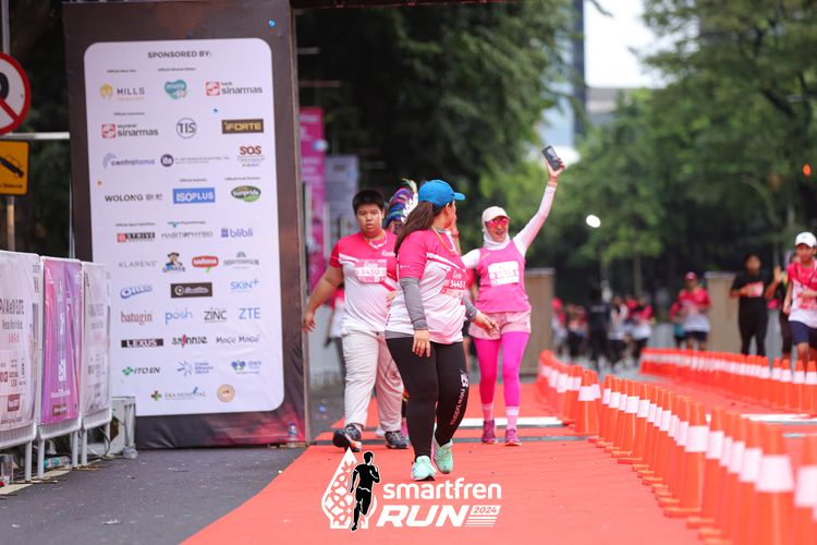 Race photo from Smartfren Run 2024