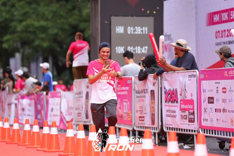Race photo from Smartfren Run 2024