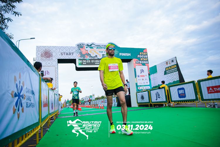 Race photo from Arutmin Borneo Run 2024