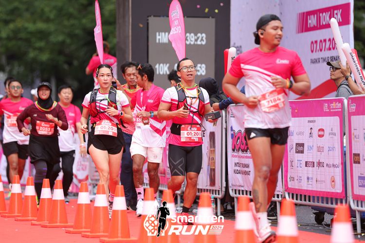 Race photo from Smartfren Run 2024