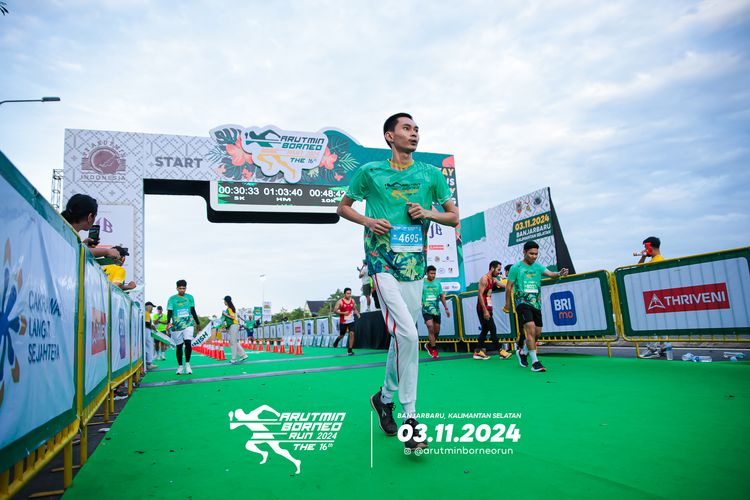 Race photo from Arutmin Borneo Run 2024