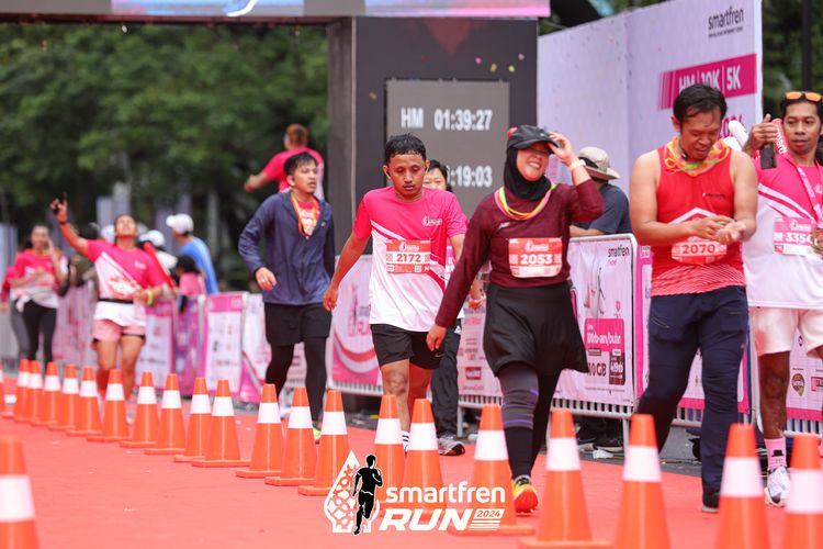 Race photo from Smartfren Run 2024