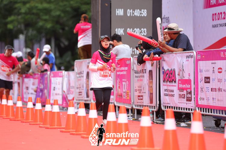 Race photo from Smartfren Run 2024