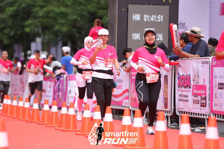 Race photo from Smartfren Run 2024