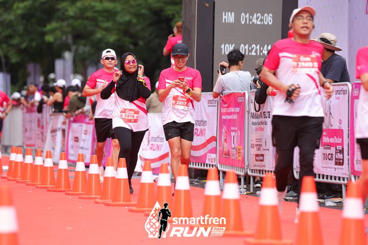Race photo from Smartfren Run 2024