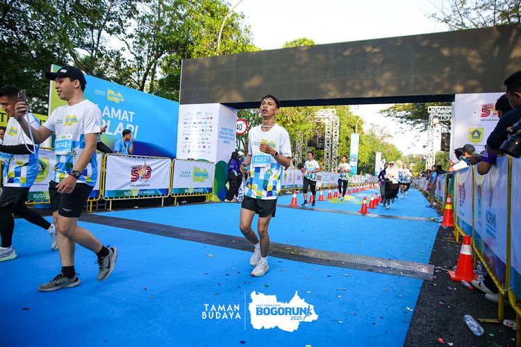 Race photo from Taman Budaya x BOGORUN 2025