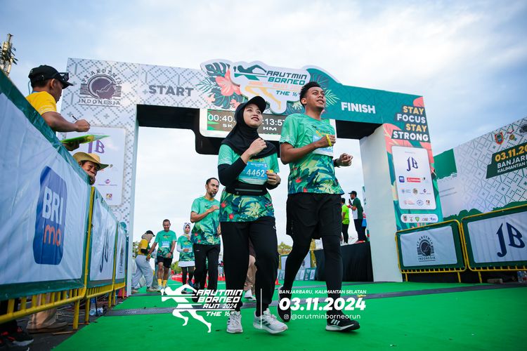 Race photo from Arutmin Borneo Run 2024